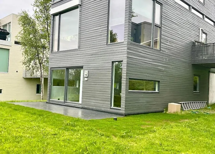 Arctic Magic In The Heart Of דירה *